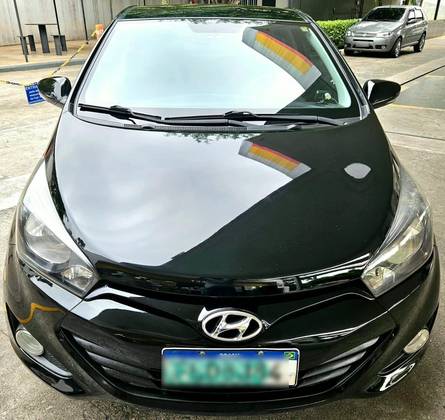 HYUNDAI HB20S 1.6 COMFORT PLUS 16V FLEX 4P AUTOMÁTICO